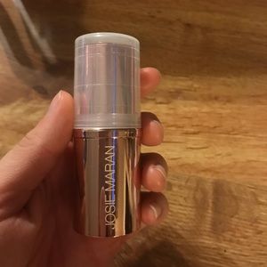 Josie Maran Highlighter